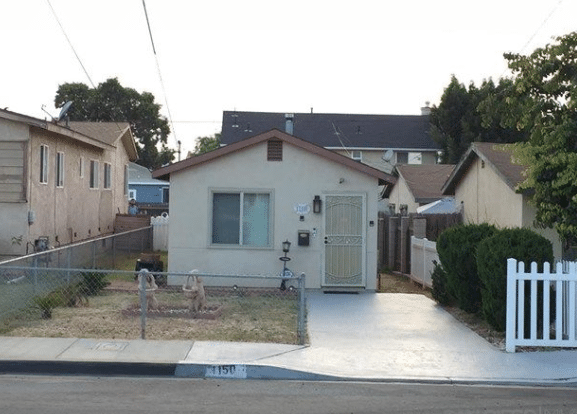 7 Exclusive Uses Of Concrete At Residential Place Imperial Beach 